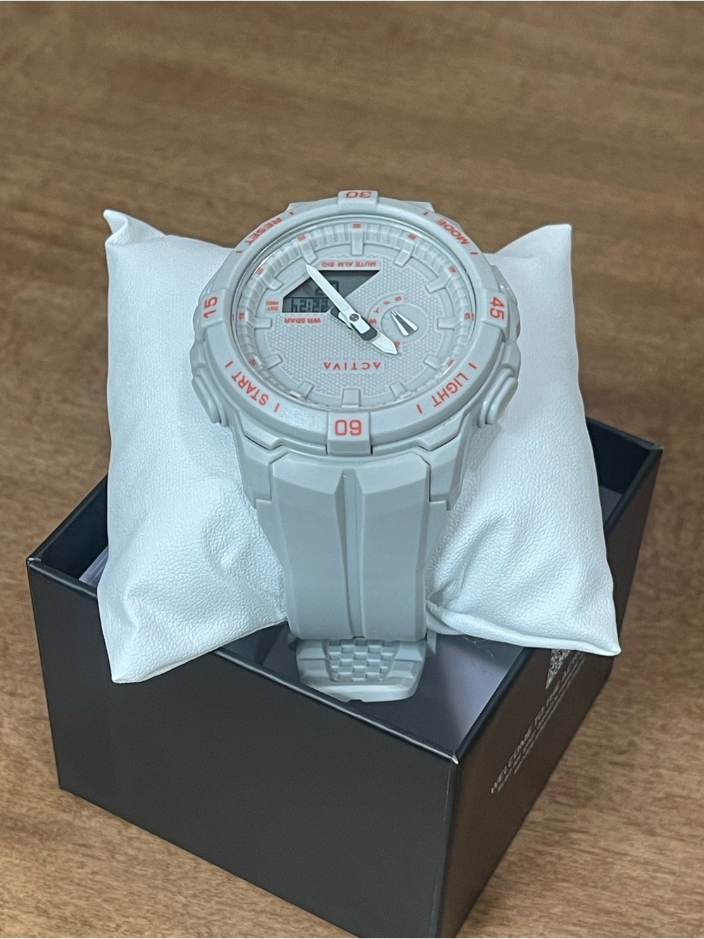 Activa Spry X
Invicta Digital Essentials Men 53mm
ABS Grey SK160 New